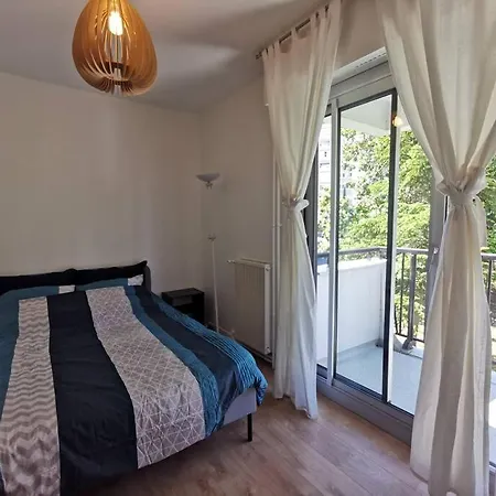 Daire Cosy At Merignac-centre *