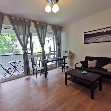 Daire Cosy At Merignac-centre *